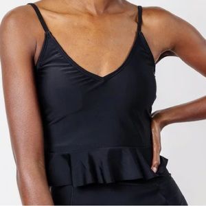 Kortni Jeane swimsuit top size small